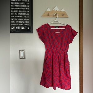 Summer dress with pockets